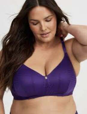 Torrid Dream Wire-Free Fishnet Lace Bra Purple 48DDD NEW NWT